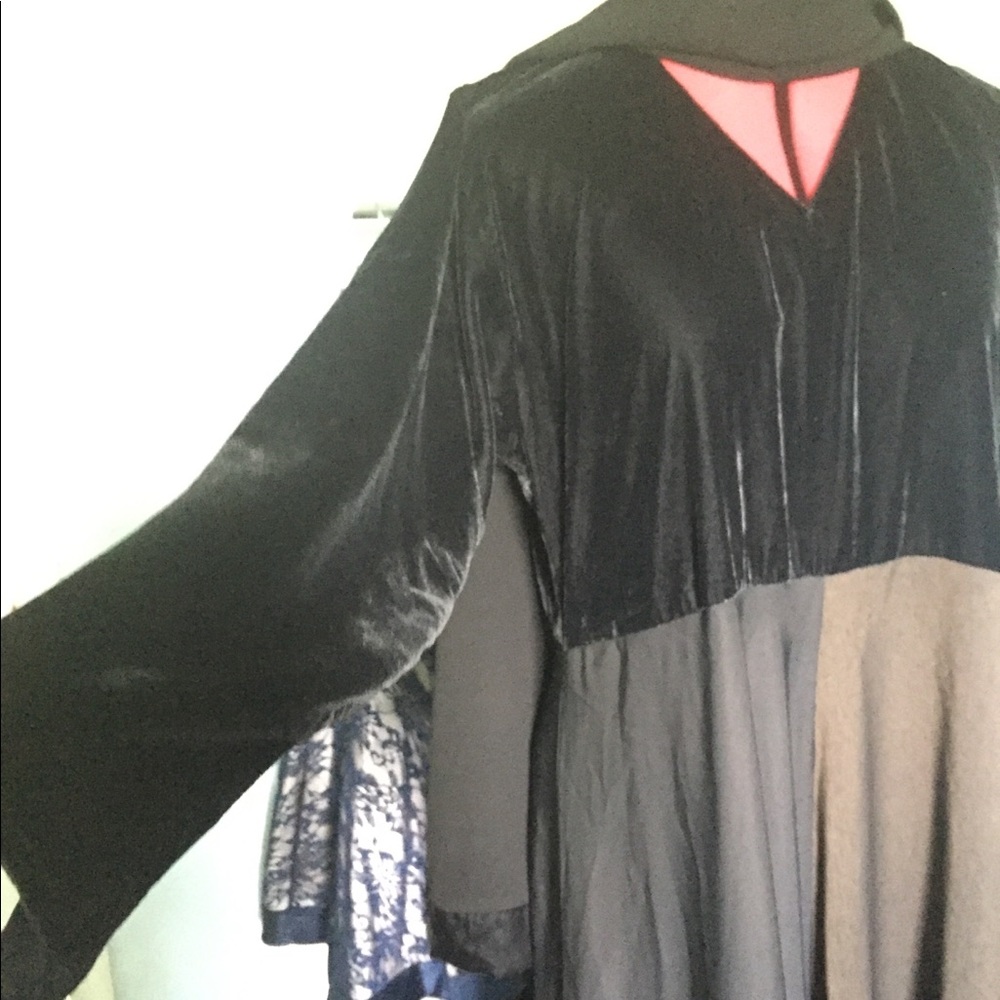 Abaya - Picture 3 of 5